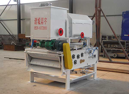 博宇環(huán)保-轉(zhuǎn)鼓式濃縮脫水一體機(jī).jpg 博宇環(huán)保-轉(zhuǎn)鼓式濃縮脫水一體機(jī).jpg