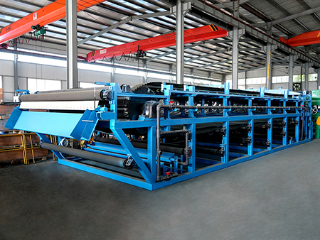 博宇環(huán)保-橡膠真空帶式過(guò)濾機(jī) 博宇環(huán)保-橡膠真空帶式過(guò)濾機(jī)